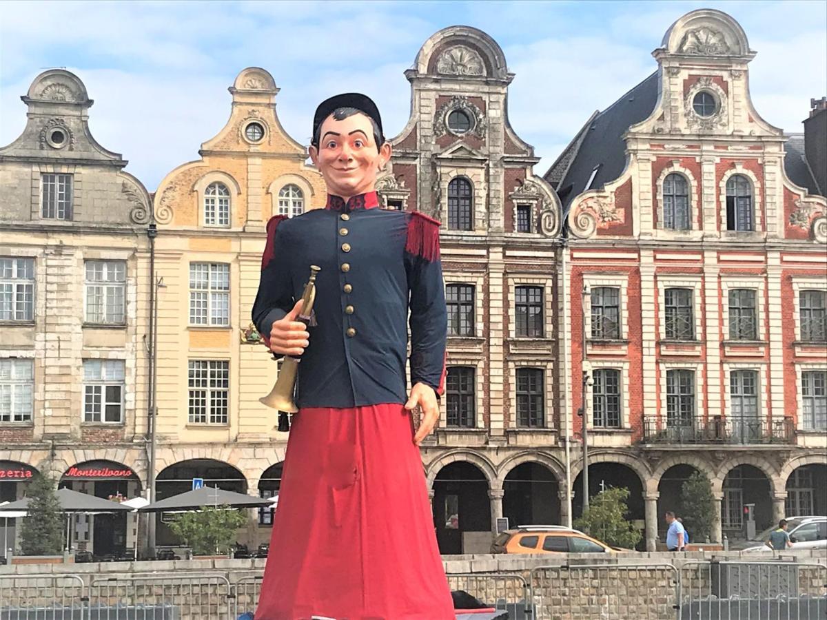 Les Coquelicots Grand Place Arras Ngoại thất bức ảnh